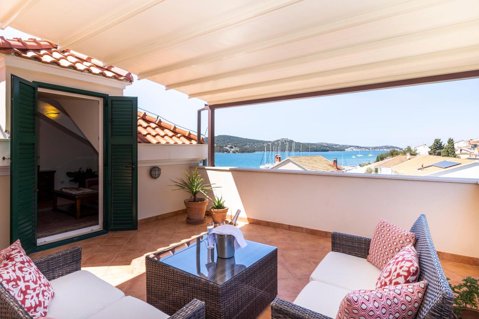 Deluxe Double Room Terrace