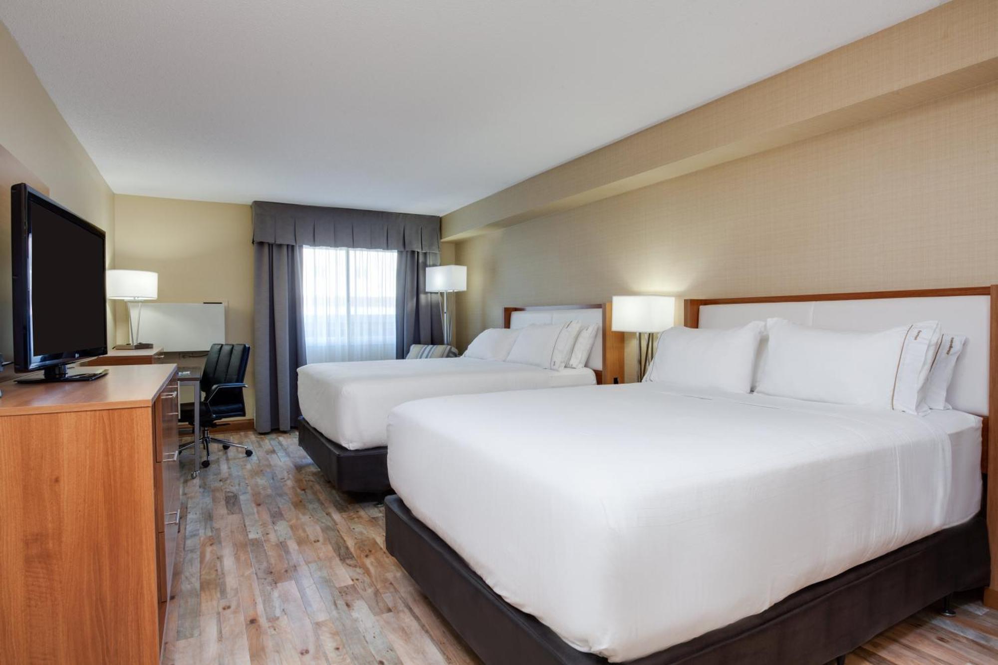 Standard Queen Room with Two Queen Beds - Hypoallergenic Room