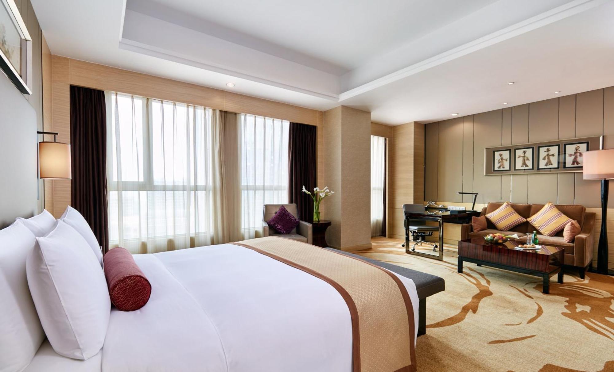 Premier Room