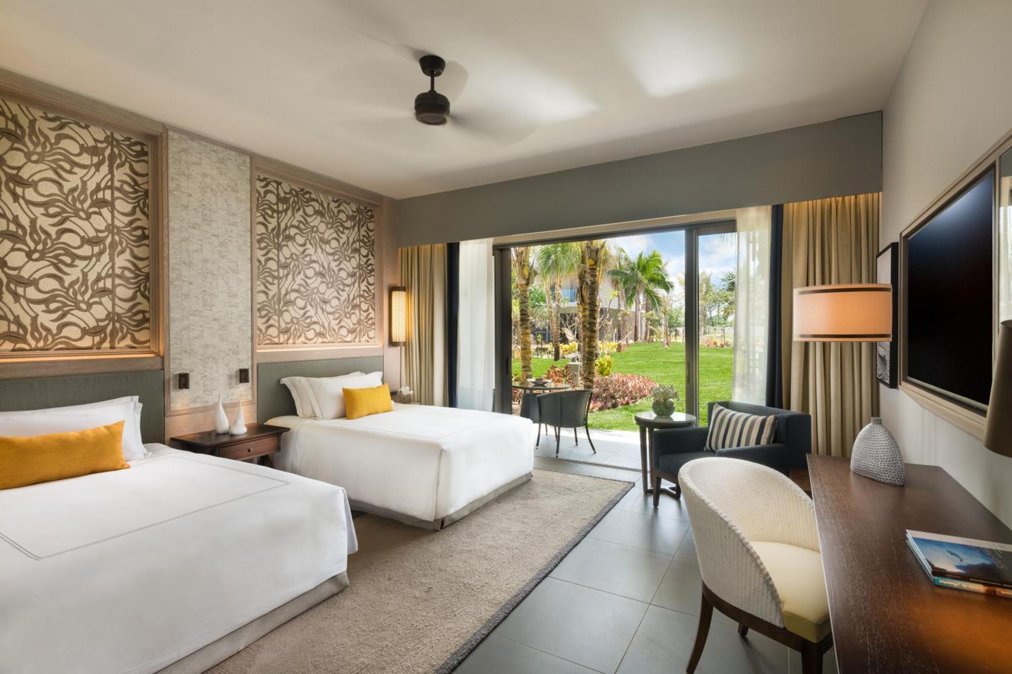 Deluxe Garden View Room