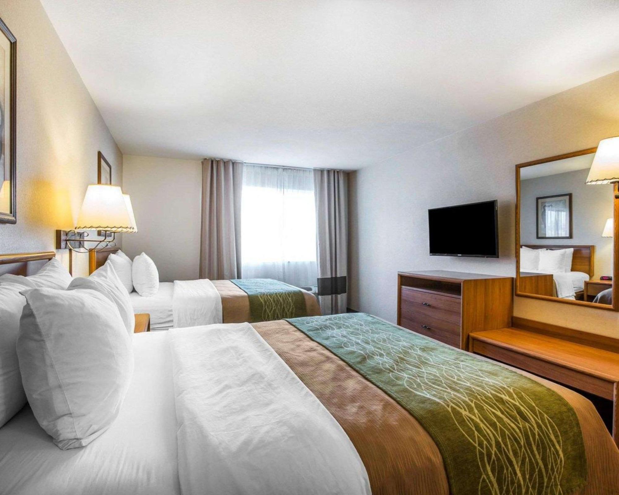 Queen Room with Two Queen Beds