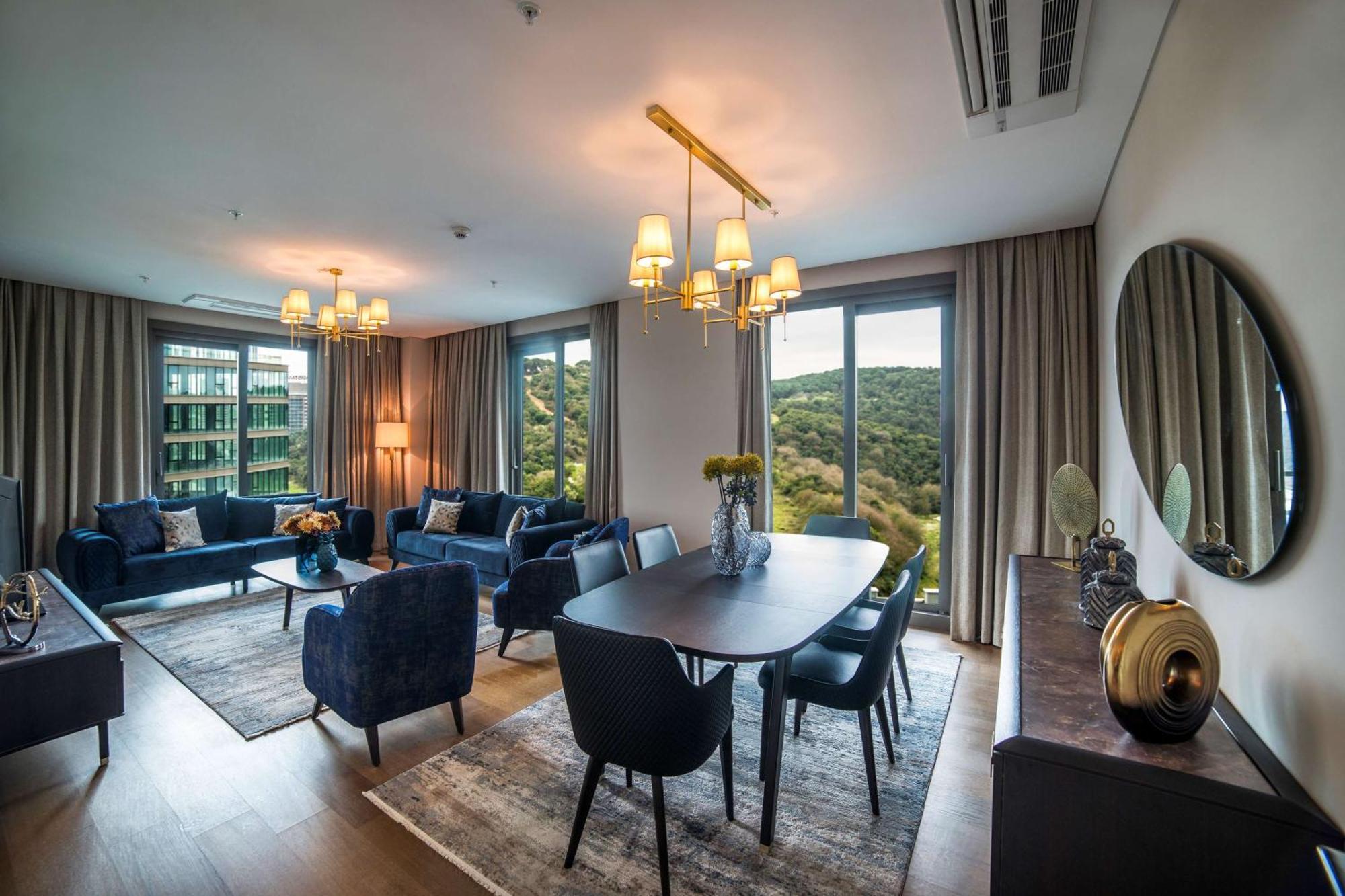 Premium Five-Bedroom - Family Stay