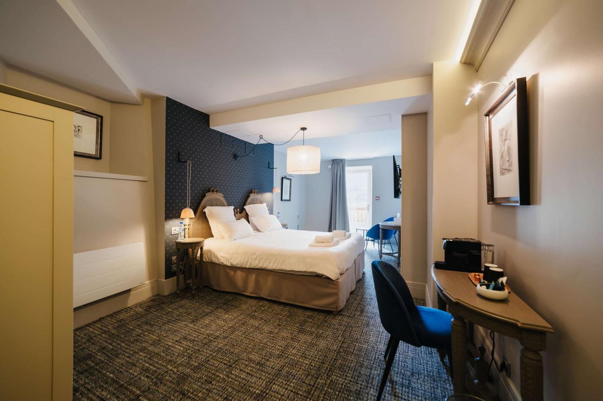 Superior King Room,1285561102:JPEG