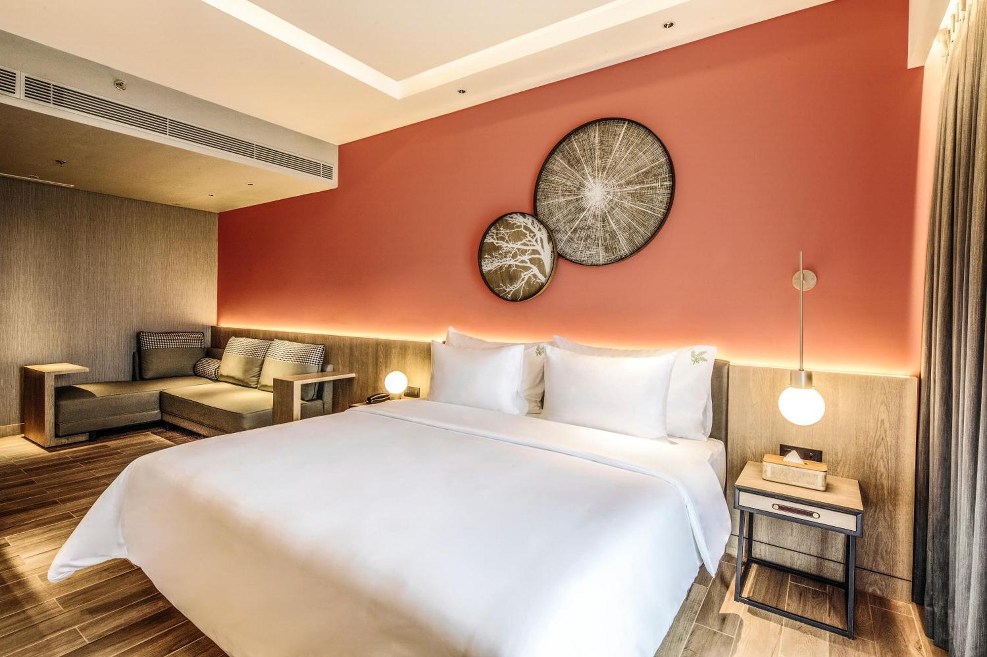 Valley Suite Breakfast & Dinner Package
