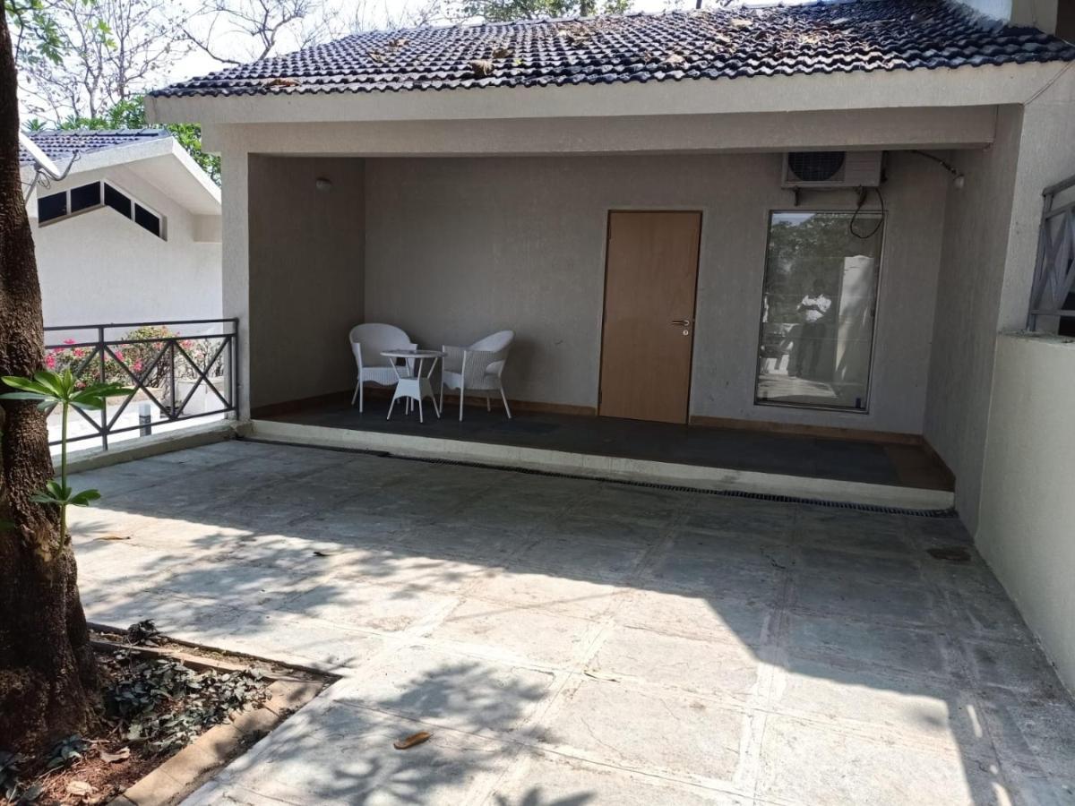 Deluxe Room with Pool View