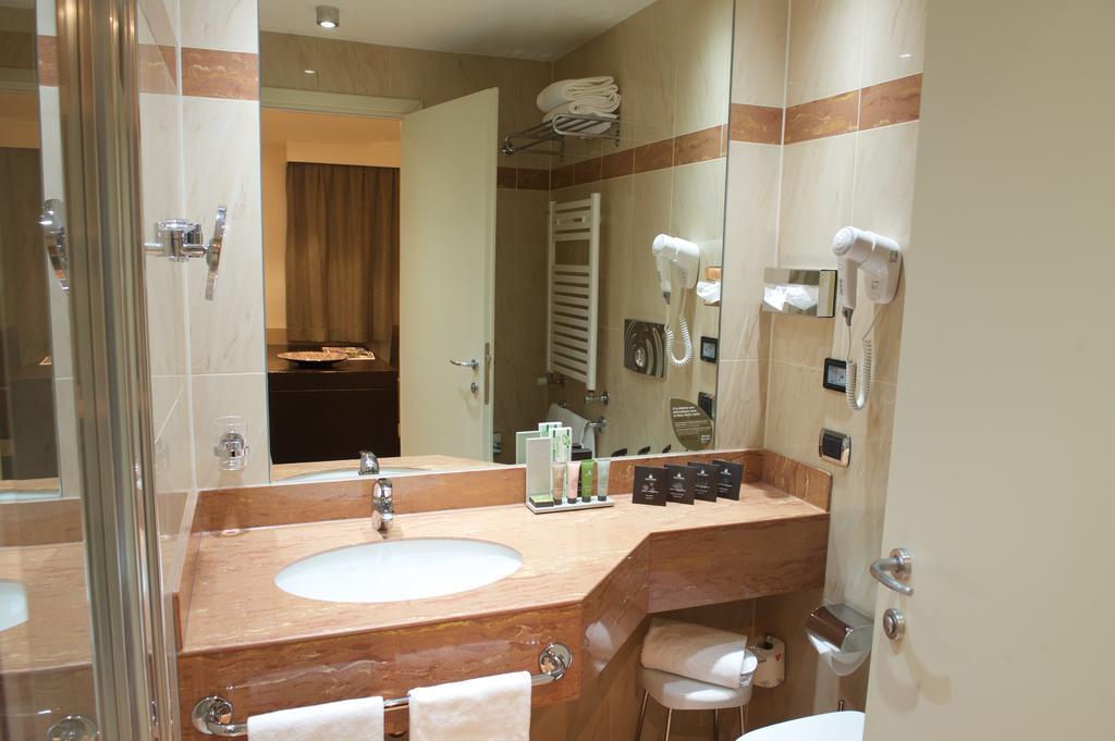 Prestige Suite,1209336373:JPEG