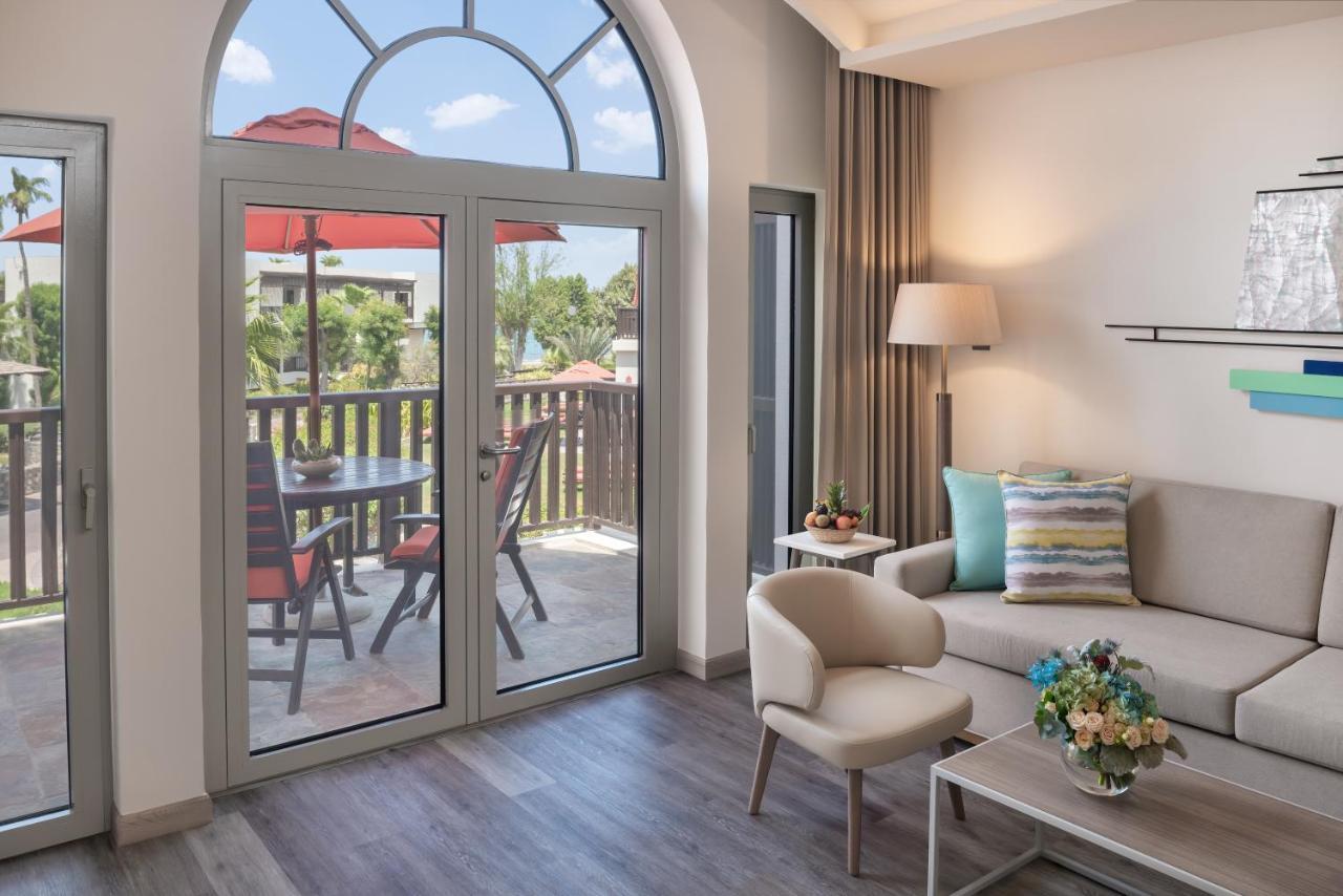Garden View Junior Suite Dedicated Pool & Private Beach Access,1296788605:JPEG