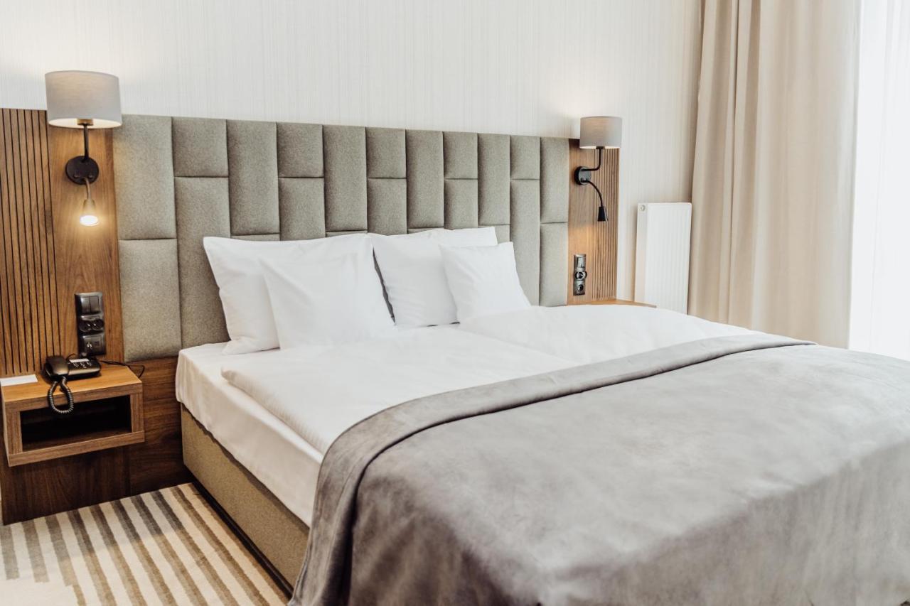 Standard Room with balcony without air conditioning