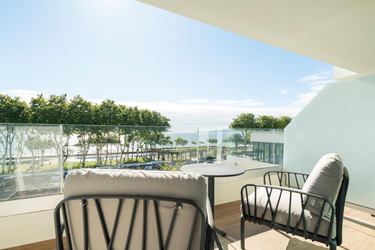 Double or Twin Room Side Sea View