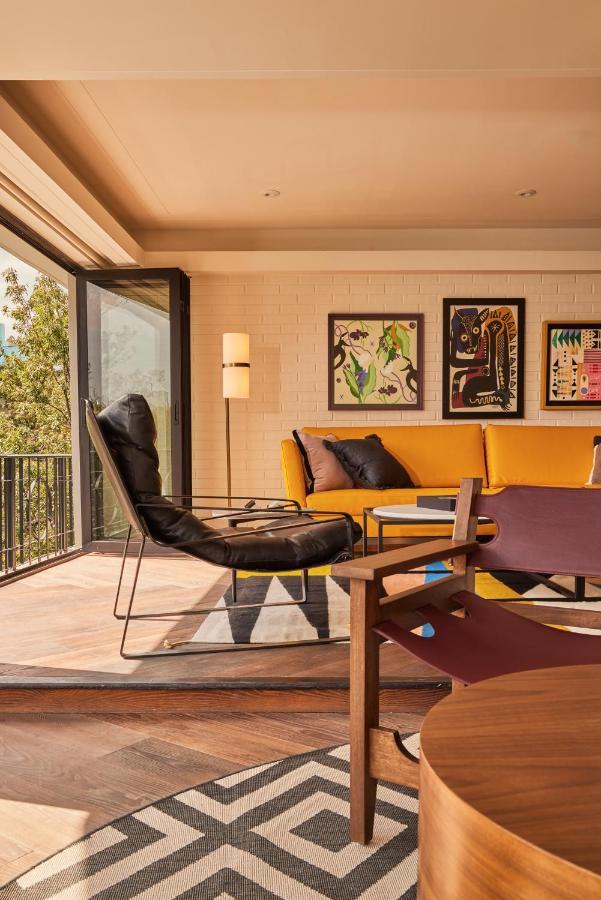Suite con balcón