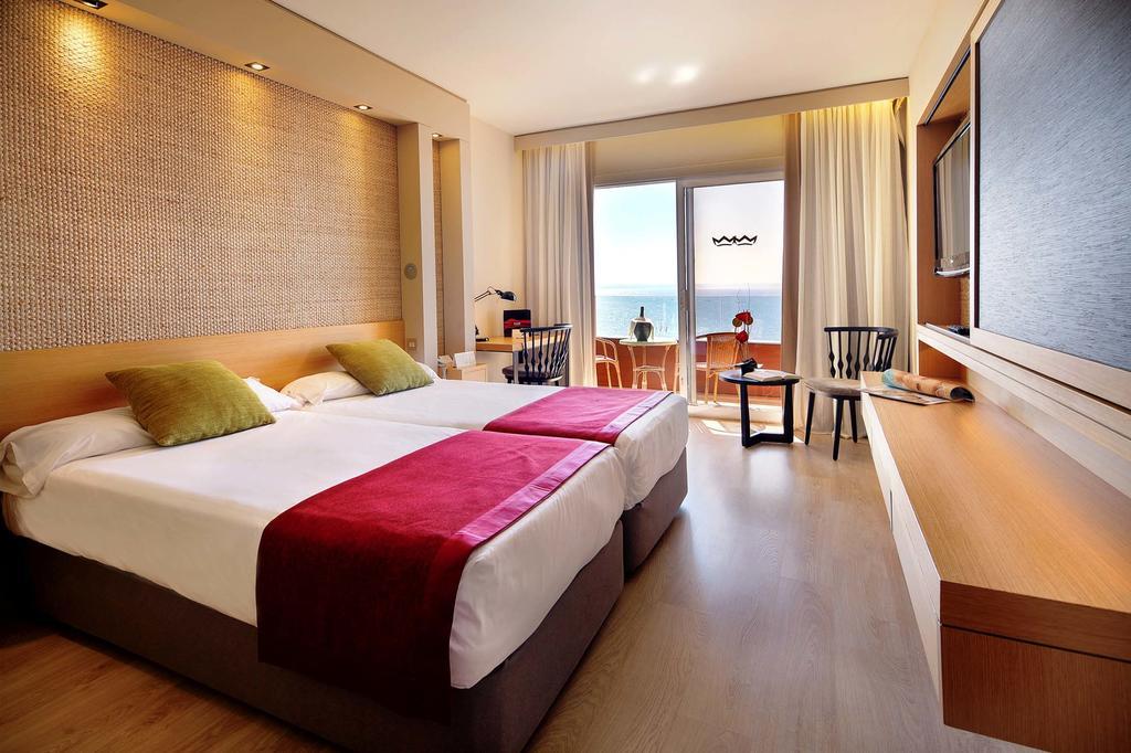 Double or Twin Room Sea View & Spa Access,691936446:JPEG