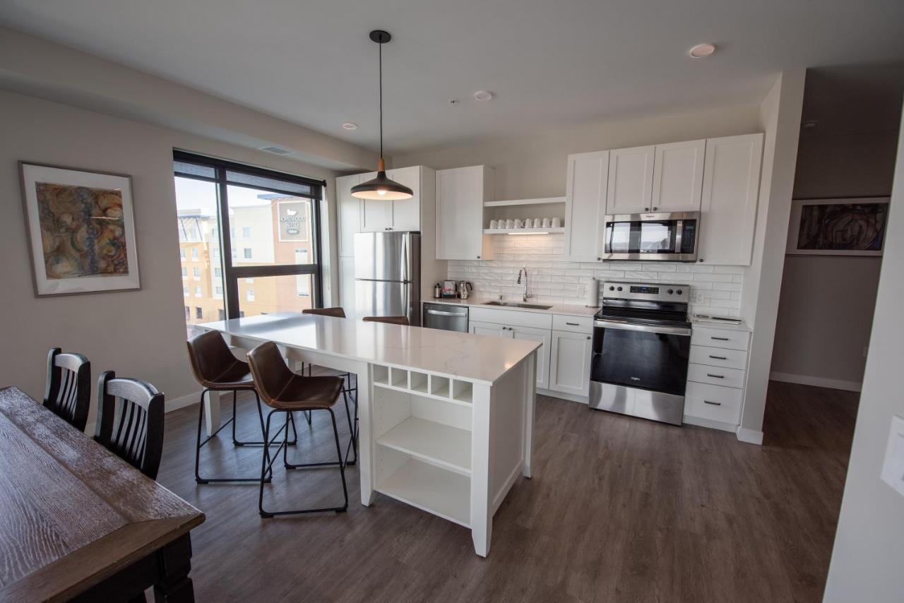 Two-Bedroom Suite