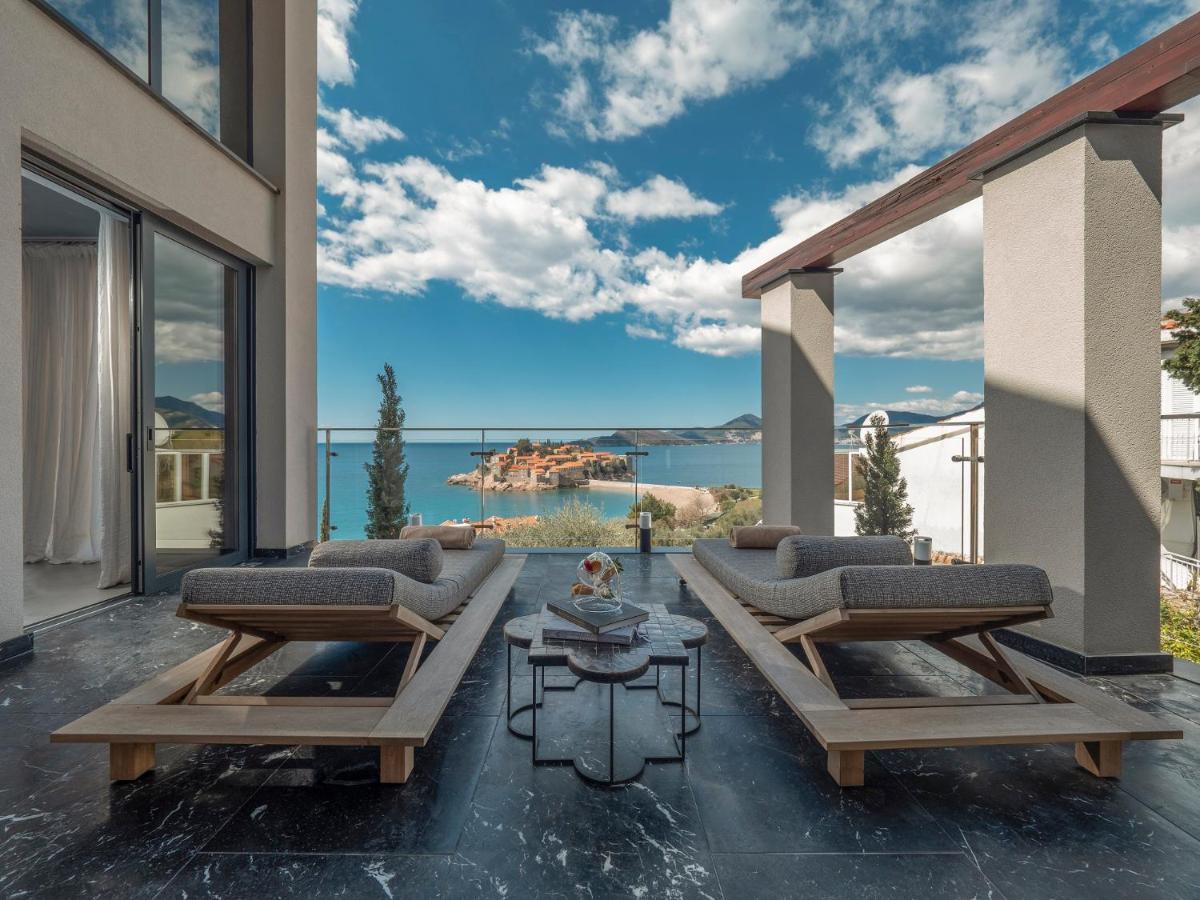 Villa with Sea View