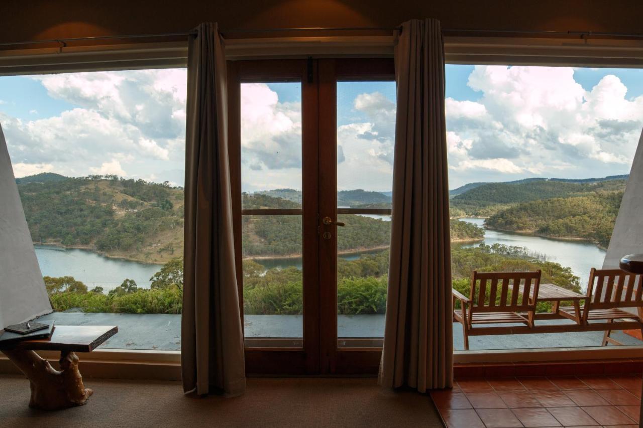 Lake View Spa Suite