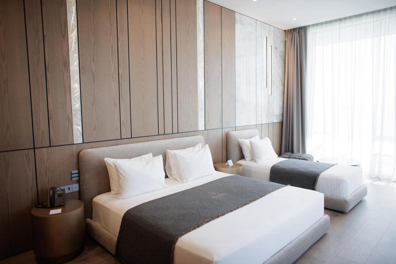 Deluxe Suite mit Meerblick und Whirlpool