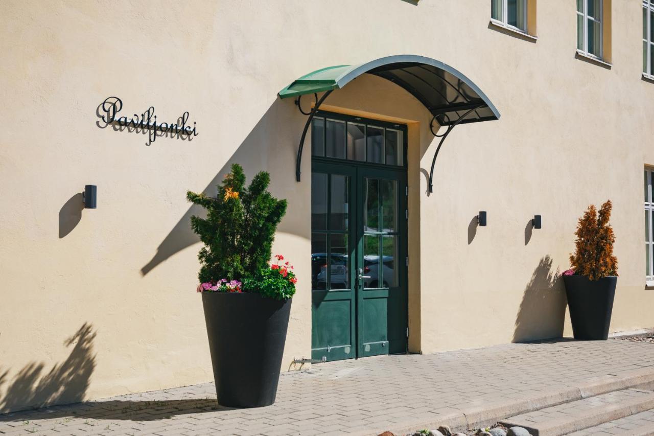 Superior Suite mit Kingsize-Bett und Seeblick