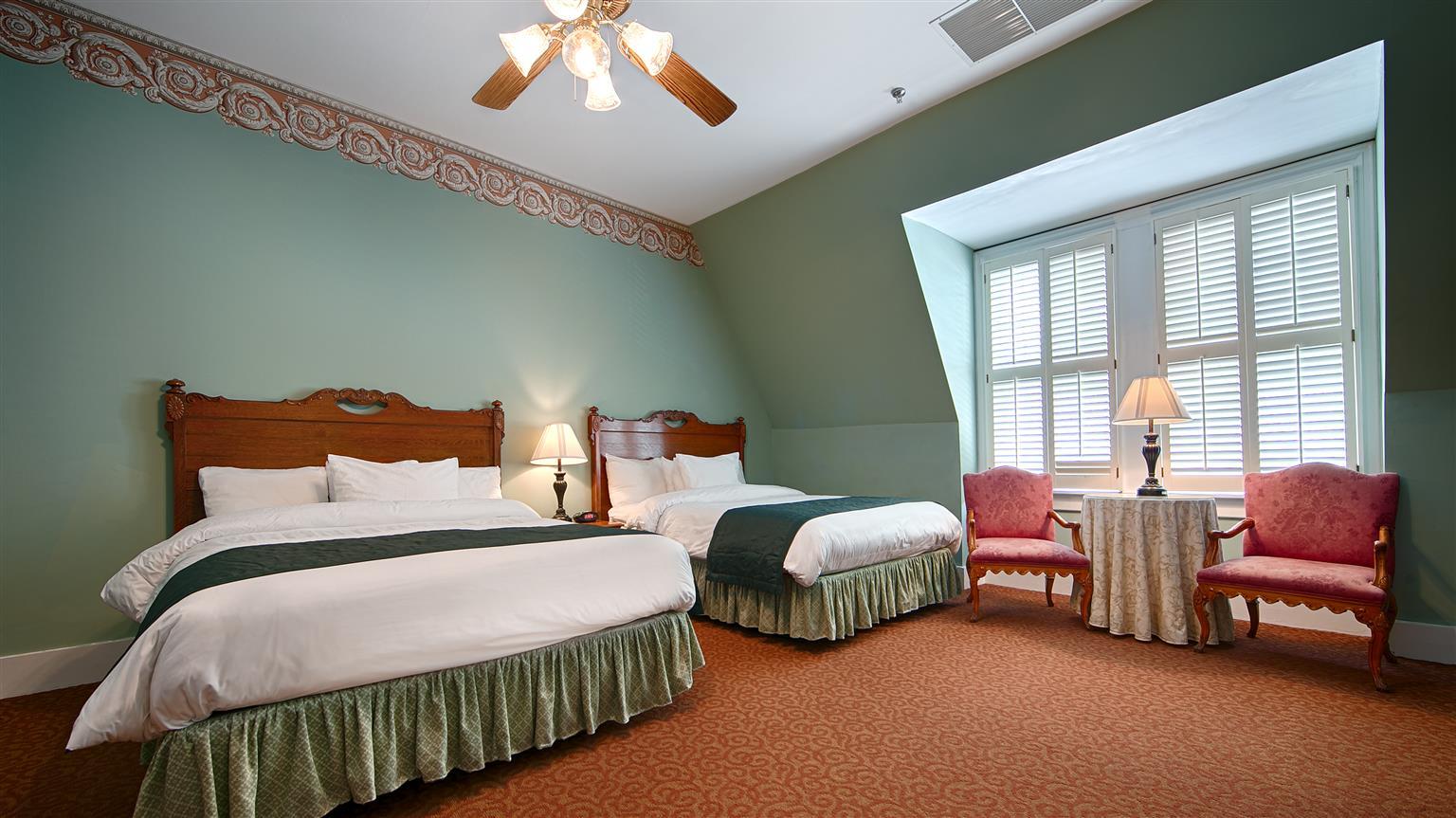 Queen Room with Two Queen Beds - Non-Smoking