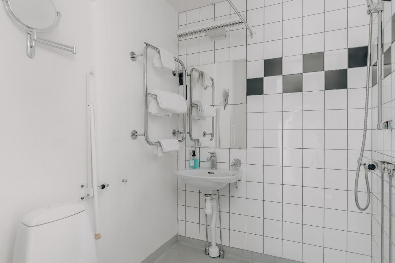 Standard Single Room,1329642986:JPEG