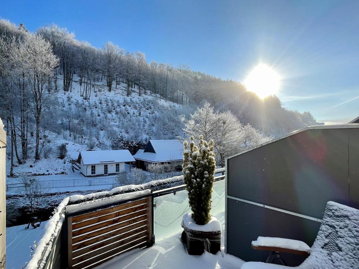 Studio mit Balkon