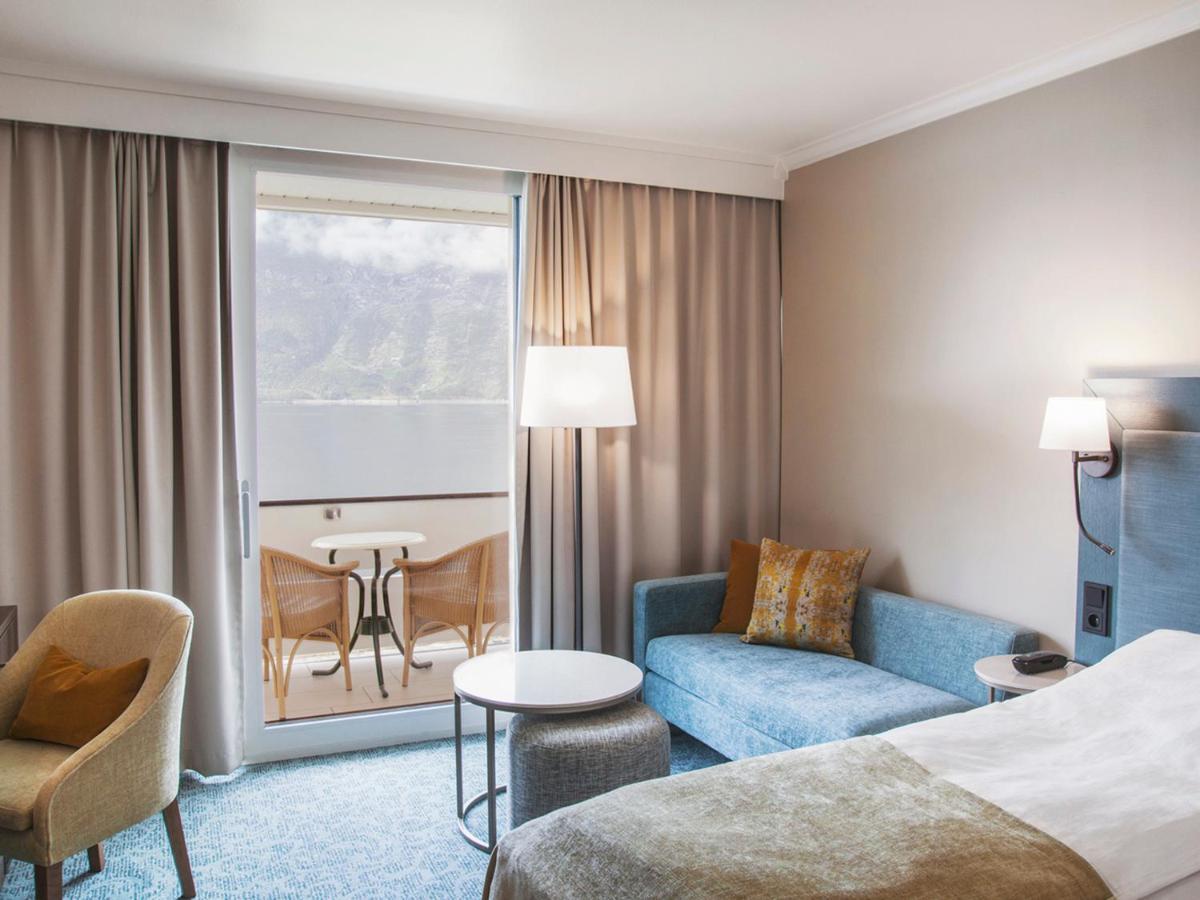 Superior Double Room Fjord View