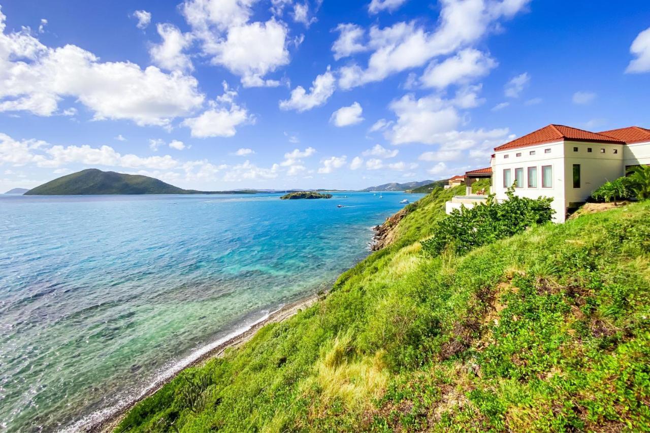 Four-Bedroom Villa with Ocean View
