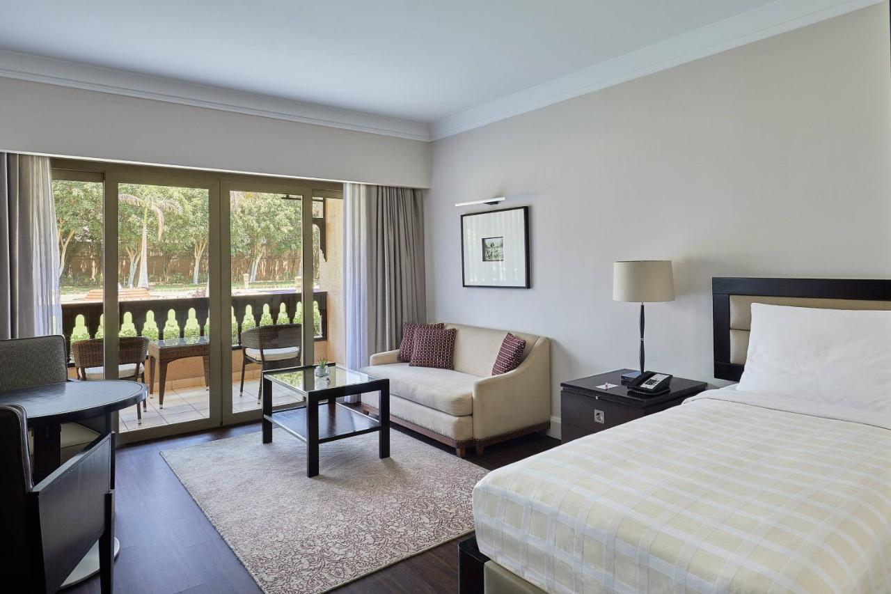 Deluxe Garden View Room Guest room 1 King Garden view Balcony,1350781732:JPEG