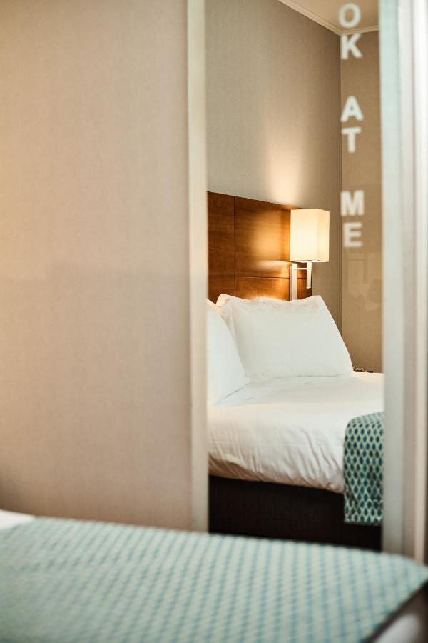 Double Room (1 Adult)