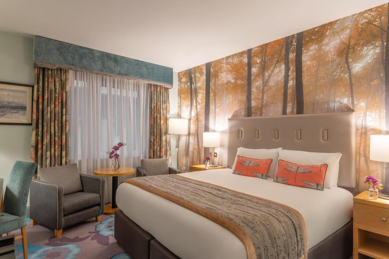 Standard Room,1498533115:JPEG