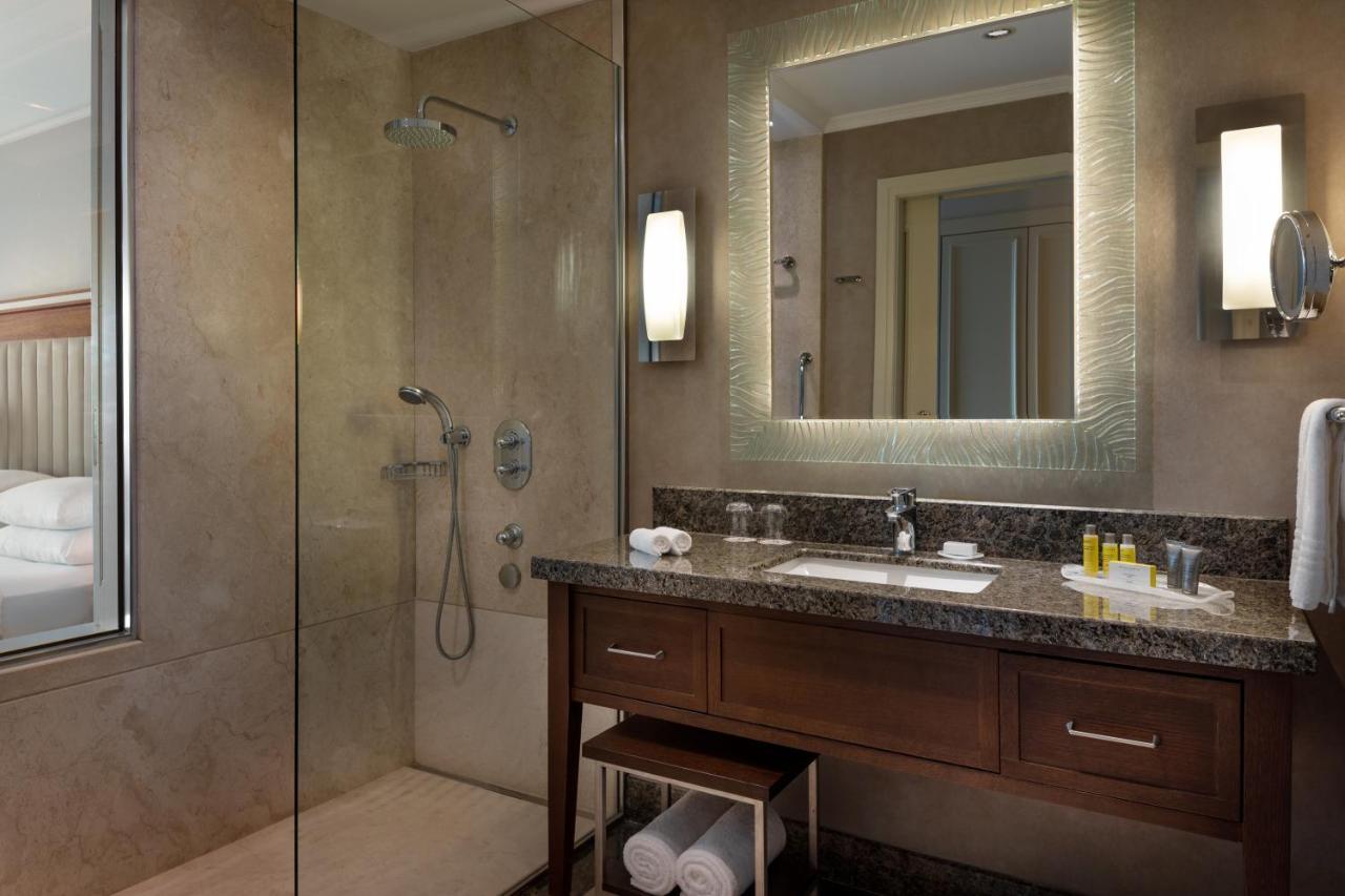 Executive 2 Double beds Executive Lounge Access,1629392069:JPEG