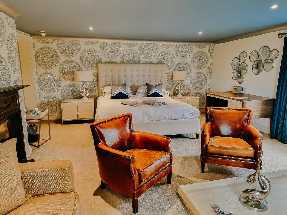 Deluxe Family Room,1358215001:JPEG