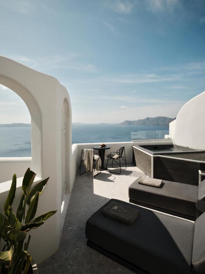 Junior Suite Outdoor Hot Tub Sea View