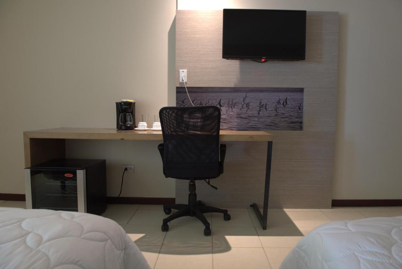 Double Room,1544648371:JPEG