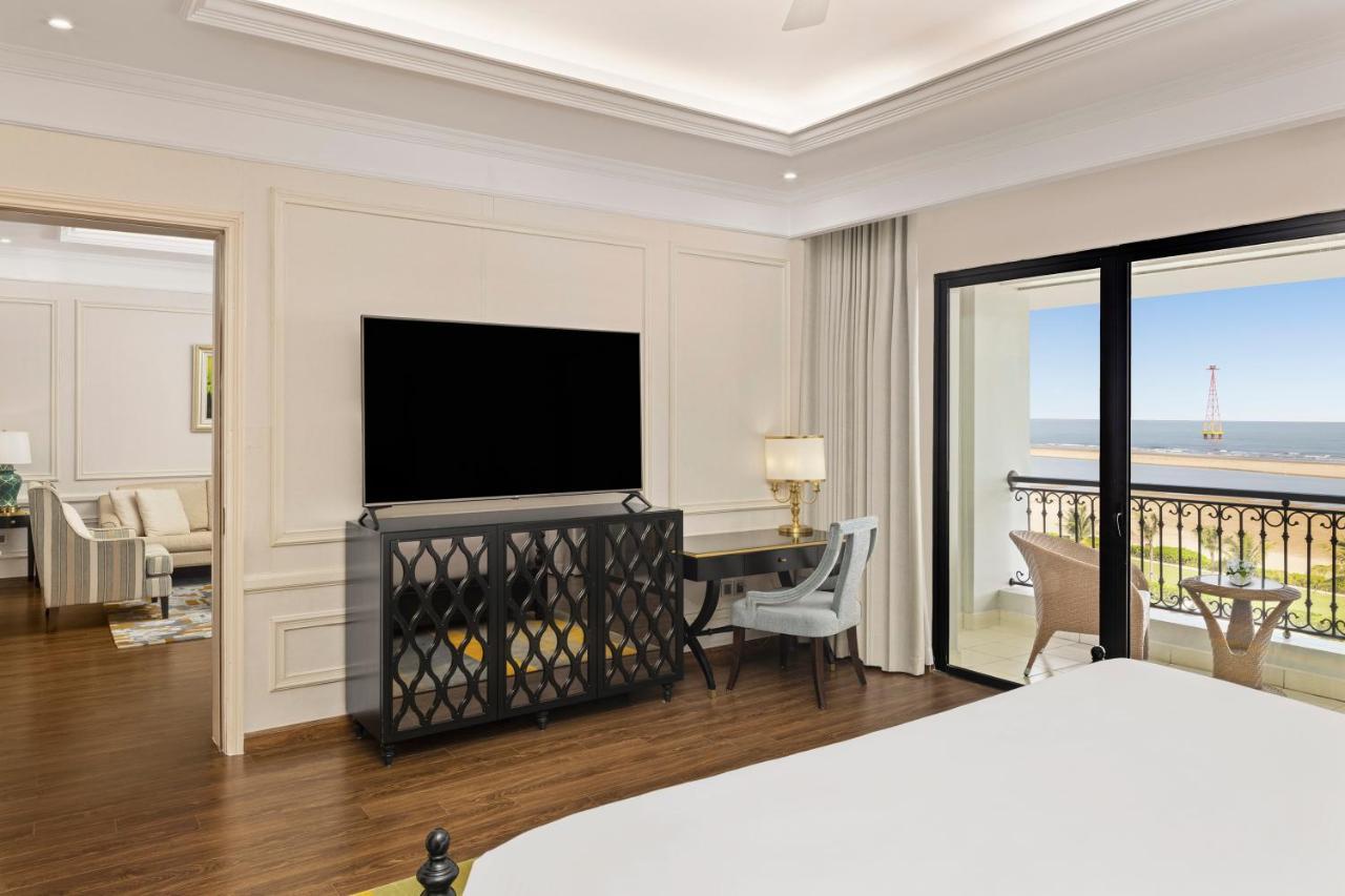 Suite with Sea View