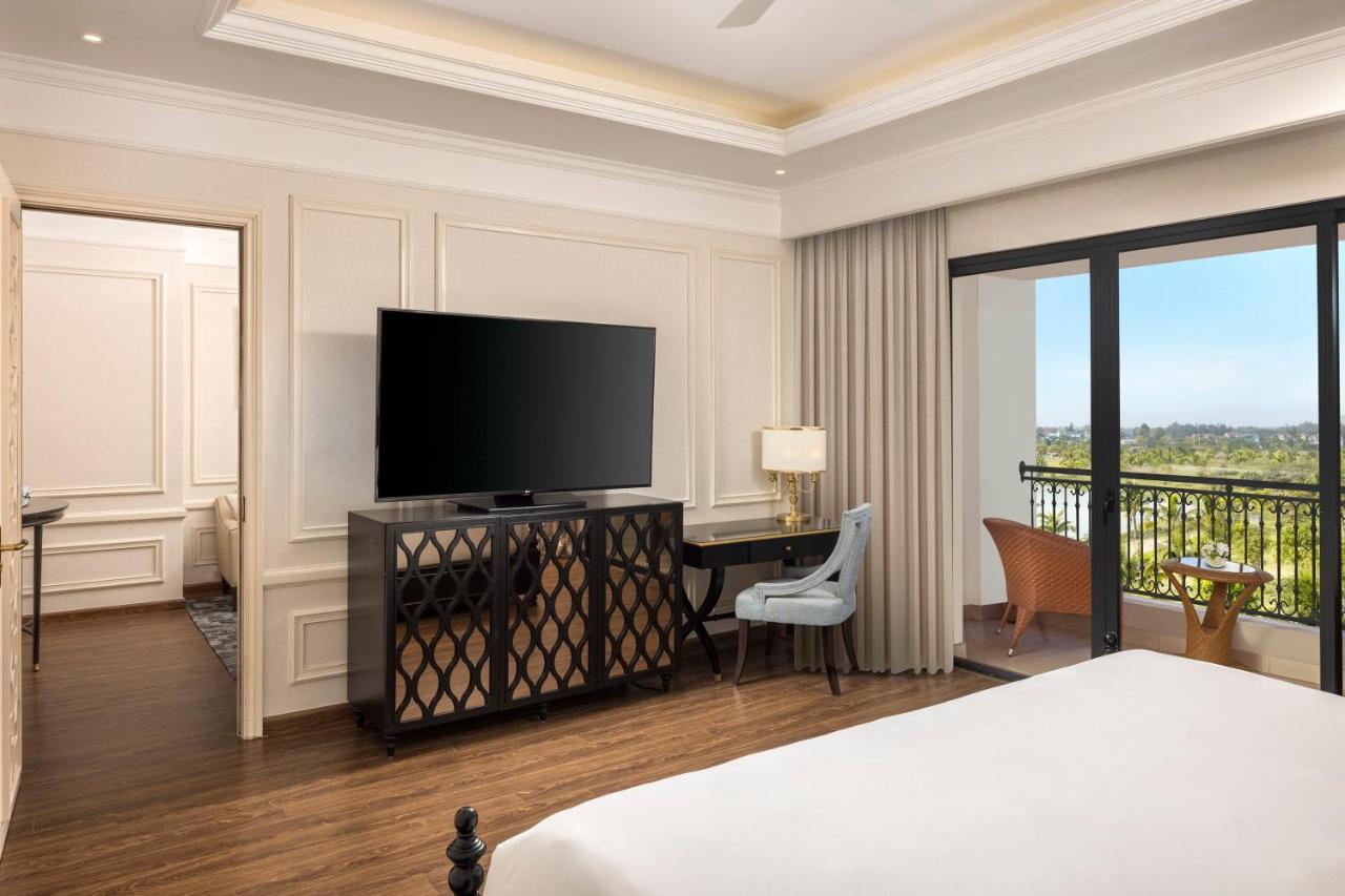 Suite with Garden View