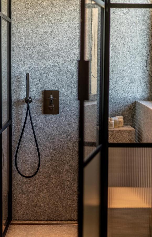 Junior Suite,1593808869:JPEG