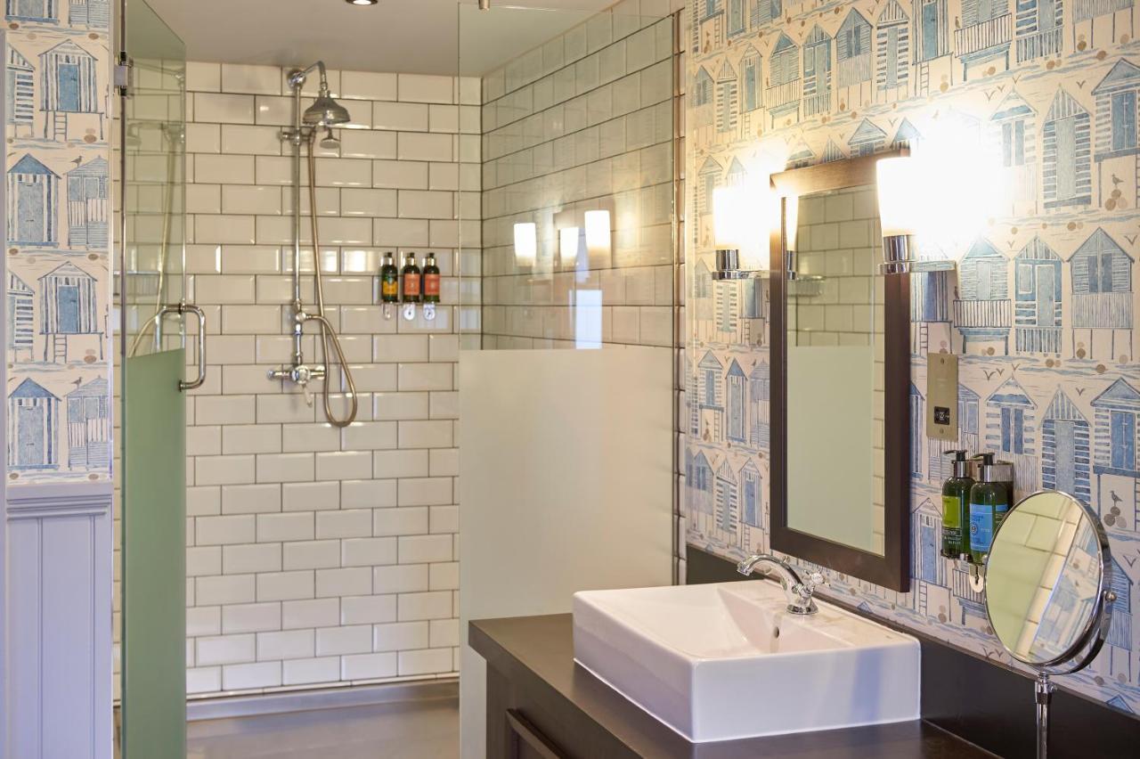 Signature Suite,1386940793:JPEG