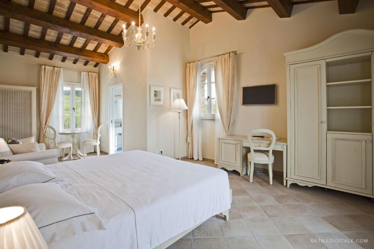 Double or Twin Room Private Bathroom