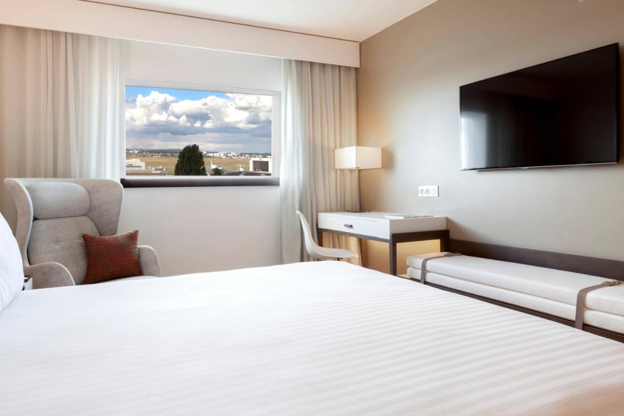 Superior Zimmer mit Kingsize-Bett und Aussicht