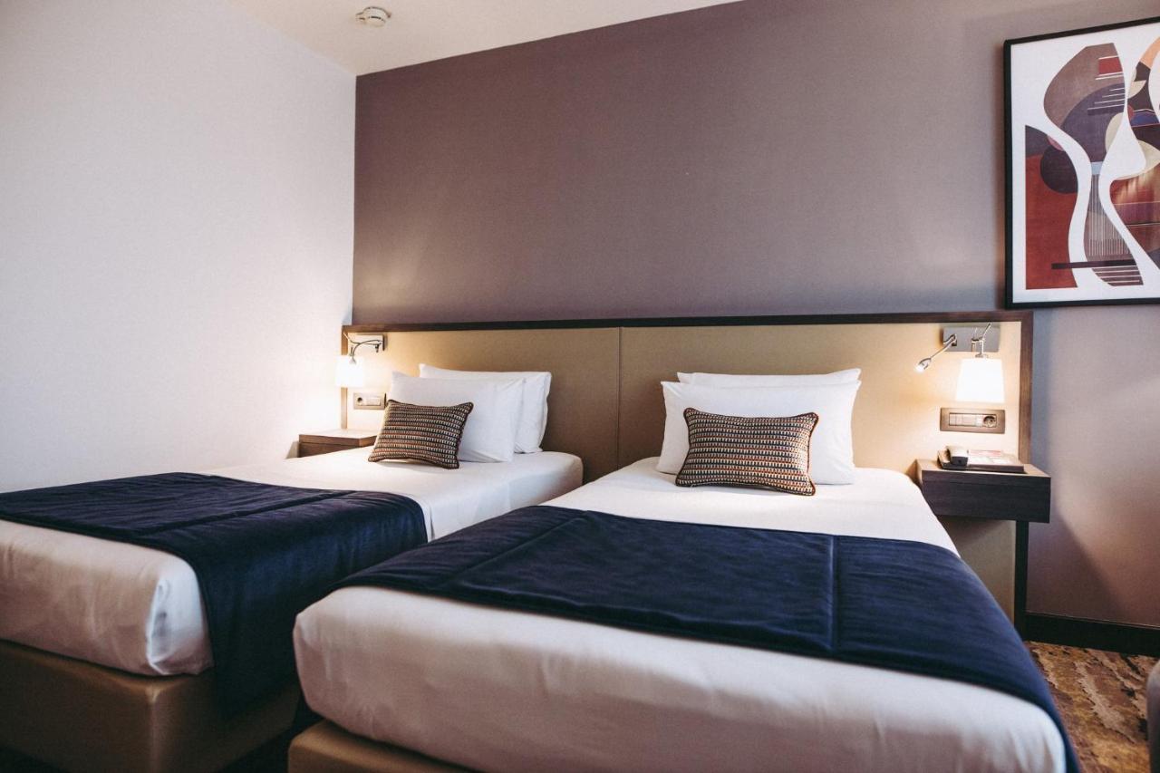 Standard Twin Room,1425541690:JPEG
