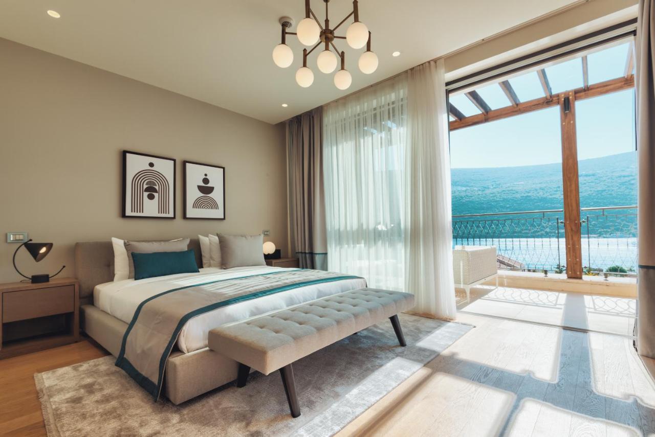 Two Bedroom Suite with Private Pool Bonaca