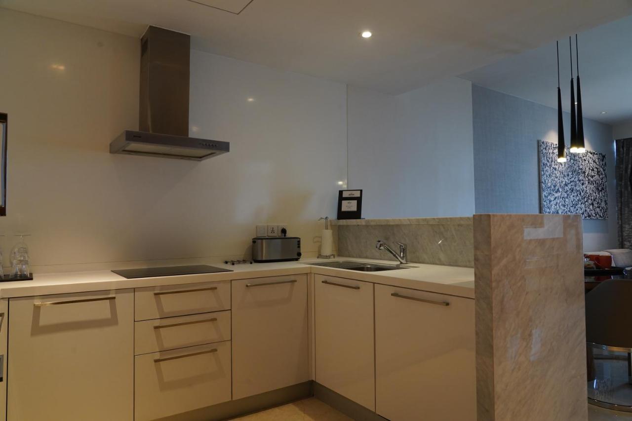 Larger Two Bedroom Apartment with City View - 1700 sqft