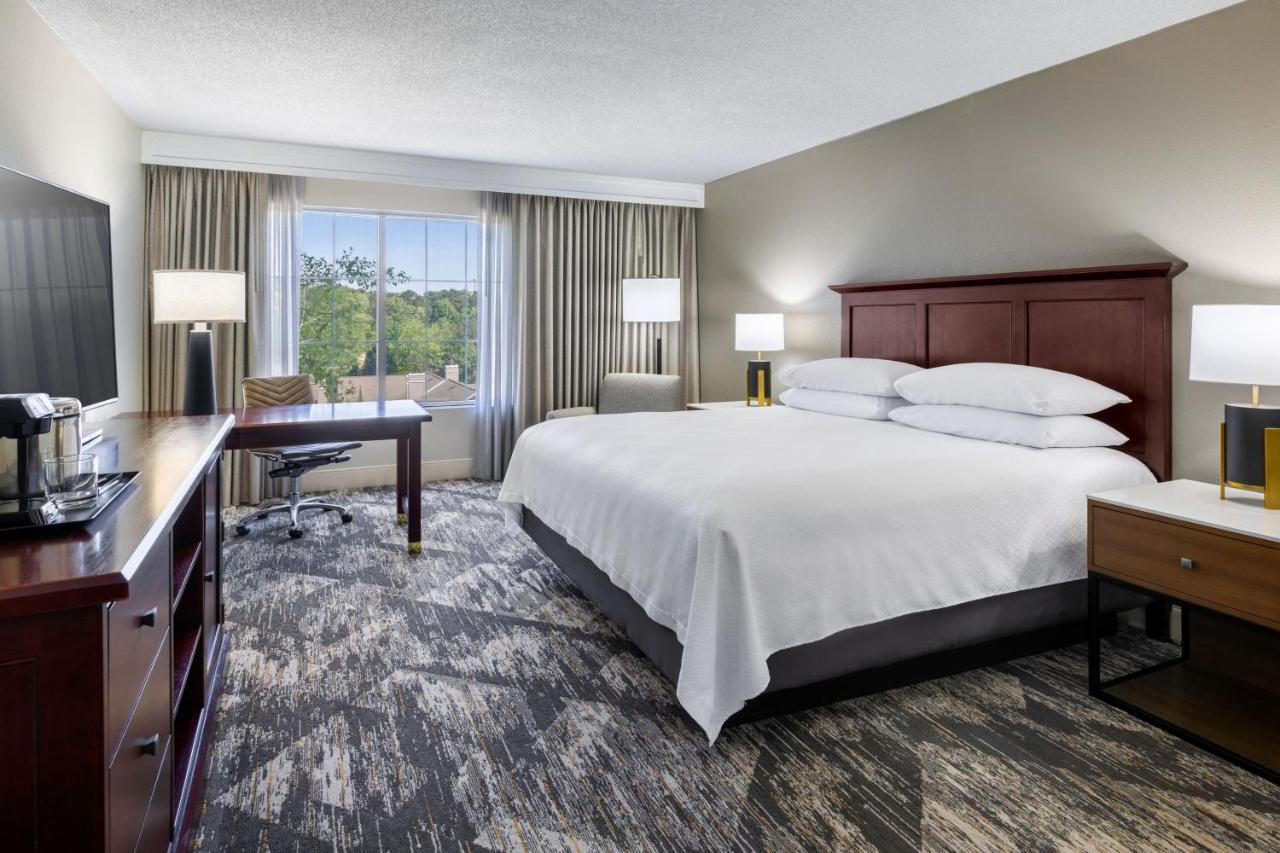 Guest Room, 1 King