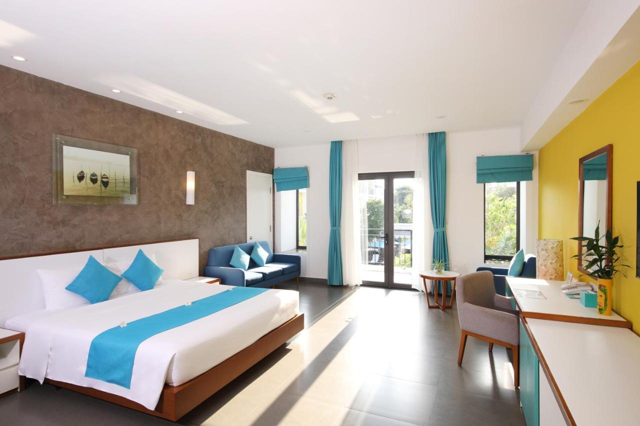 Premier Room