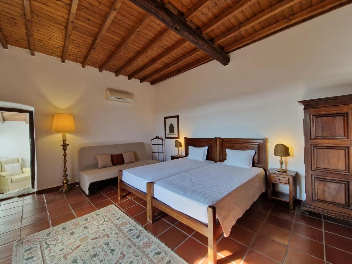Deluxe Family Suite