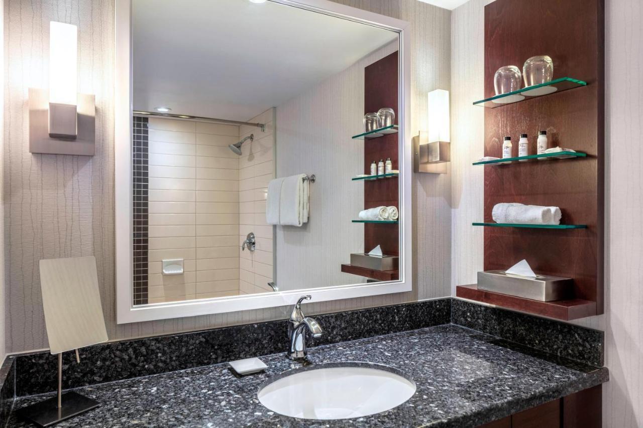 Guest King Room