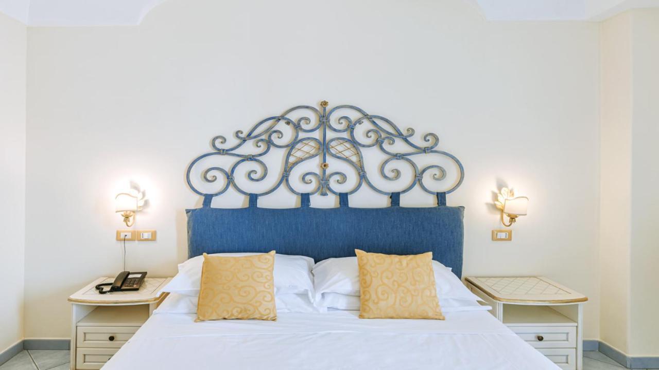 Standard Double Room,1554794365:JPEG