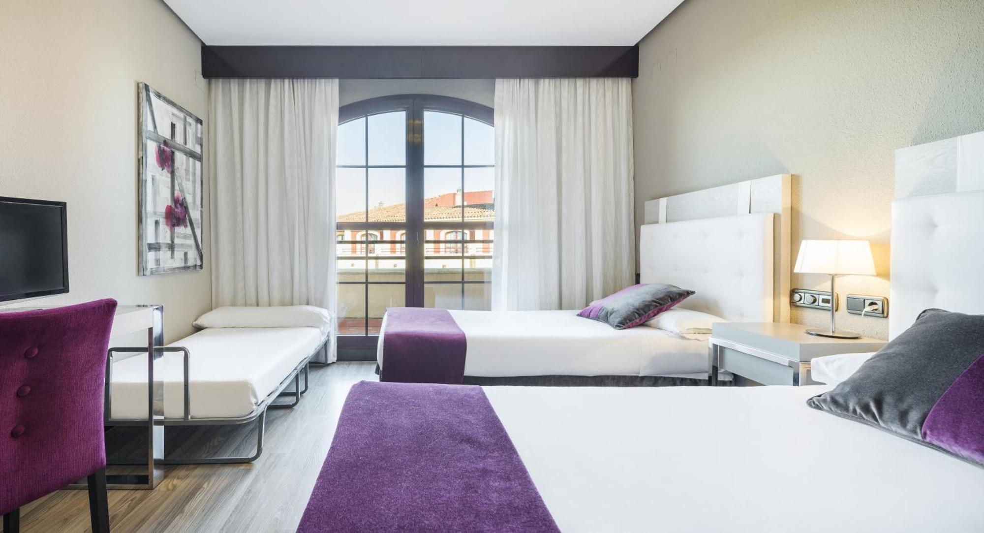 Triple Room (Double Room with Extra Bed)