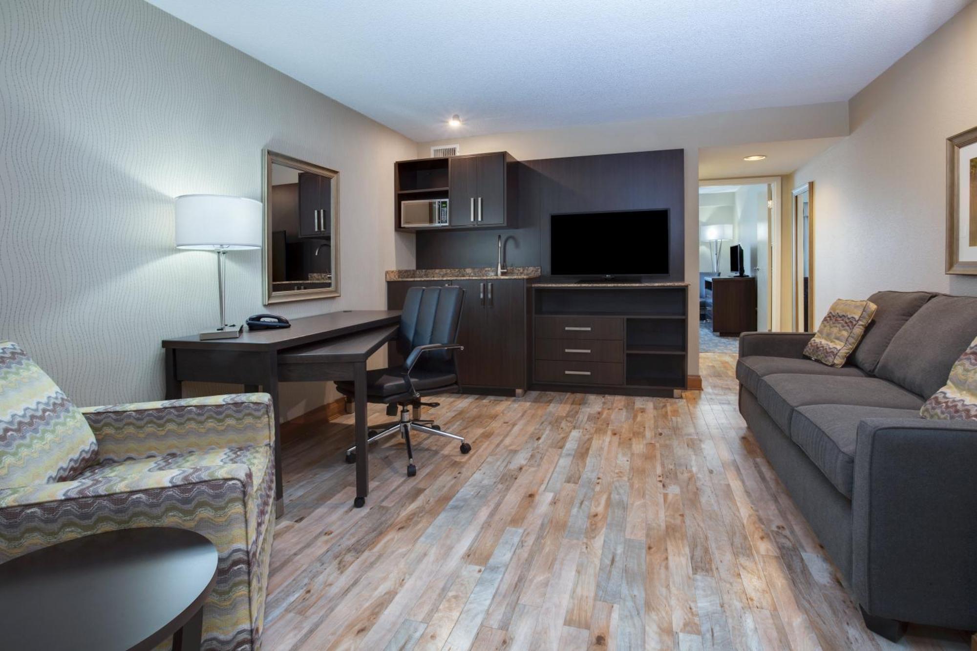 King Suite with Sofa Bed
