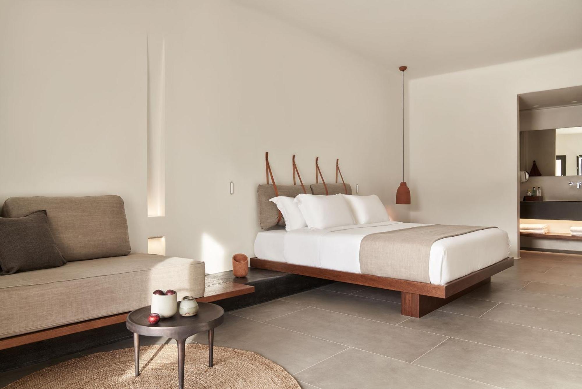 Junior Suite,1533366631:JPEG