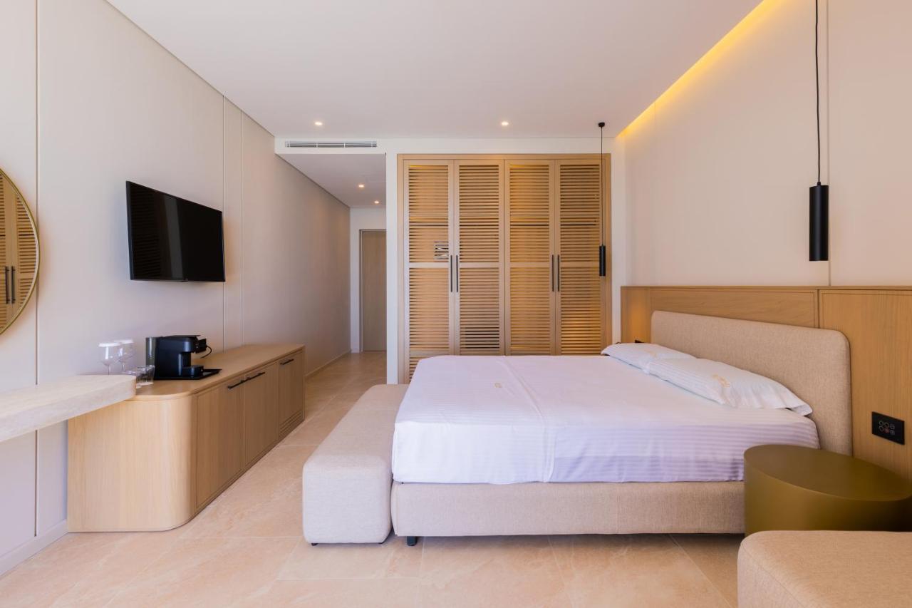 Double Seaview Exclusive